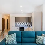 H2 -modern And Spacious 3 Bedroom Lägenhet *