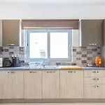 H2 -modern And Spacious 3 Bedroom * San Ġwann
