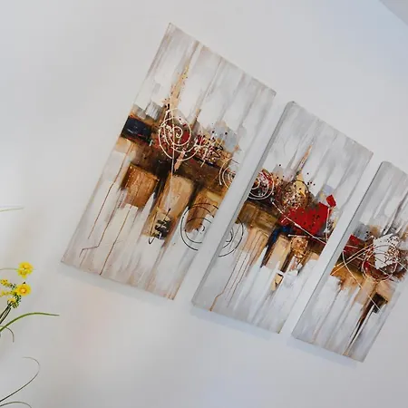 H2 -modern And Spacious 3 Bedroom