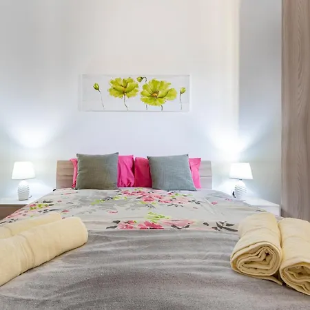 H2 -modern&spacious 3 Bedroom *