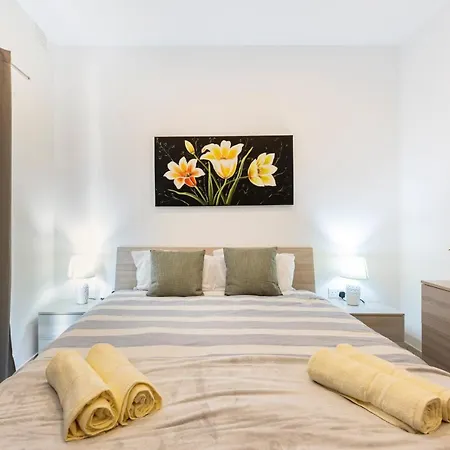Apartment H2 -modern And Spacious 3 Bedroom San Gwann