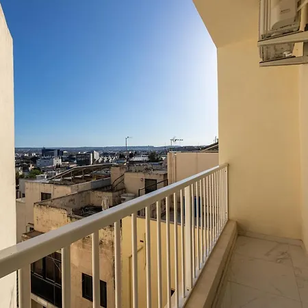 H2 -modern&spacious 3 Bedroom * San Ġwann
