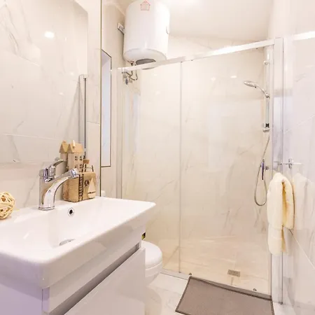 H2 -modern And Spacious 3 Bedroom * San Ġwann