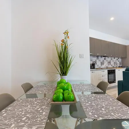 H2 -modern And Spacious 3 Bedroom Apartmán