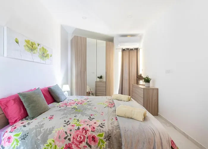 H2 -modern And Spacious 3 Bedroom * San Gwann