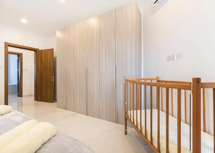 Apartment H2 -modern And Spacious 3 Bedroom