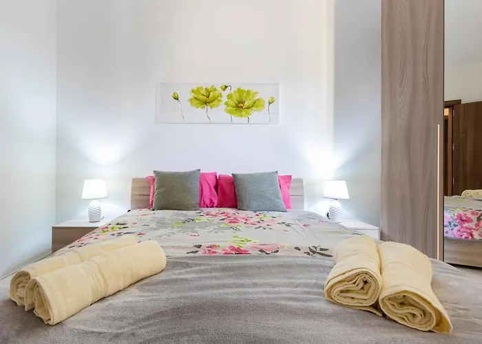 H2 -modern And Spacious 3 Bedroom *