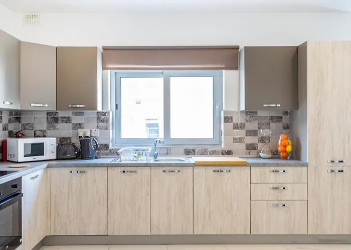 H2 -modern And Spacious 3 Bedroom * San Gwann